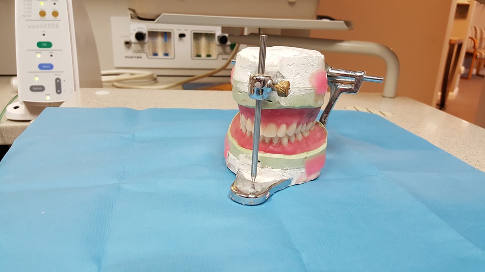 fake teeth